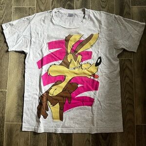 Vintage College Ware USA made Looney Tunes t shirt
